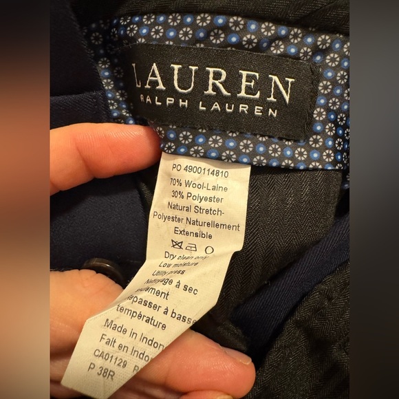 Ralph Lauren Wool/Polyester Men’s Suit 44R/38R(28inseam) Dark Blue Jacket/Pants - Picture 7 of 8